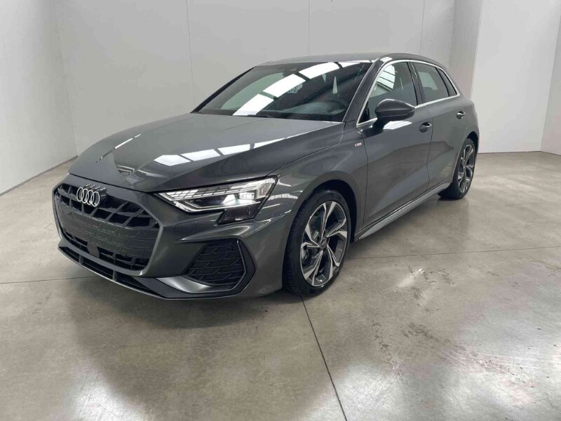 AUDI A3 4ª serie