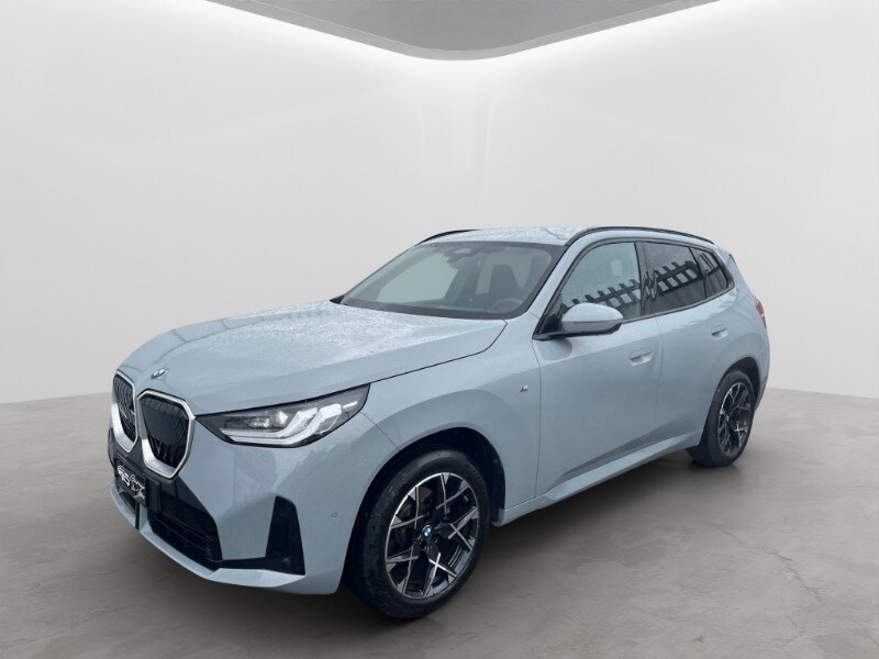 BMW X3            (G45)