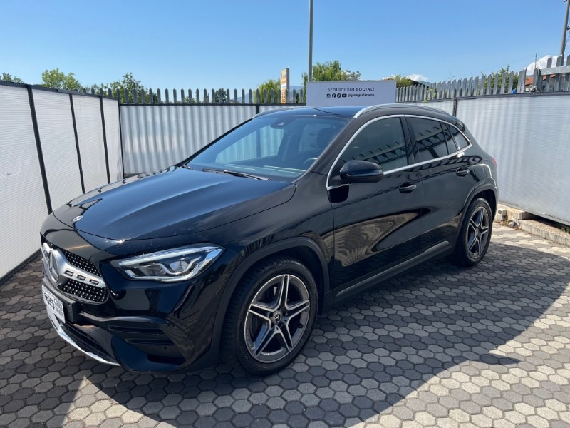 Foto MERCEDES GLA          (H247)